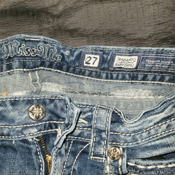 Miss Me Capri - Picture 6 of 9